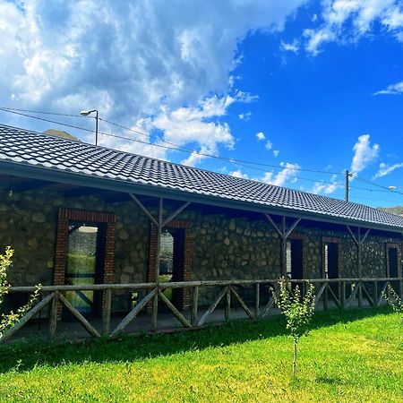 Inn Harmony Kazbegi Exterior foto